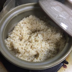 自分で糖質制限ダイエット？土鍋で発芽玄米！かんたんおいしい炊き方